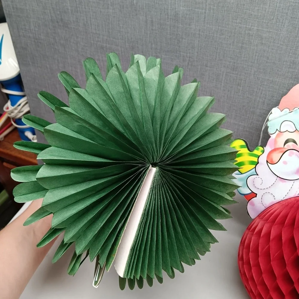 VTG Honeycomb Christmas Tree Santa Ball Decorations Set 60s/70s MCM Holiday Red‎